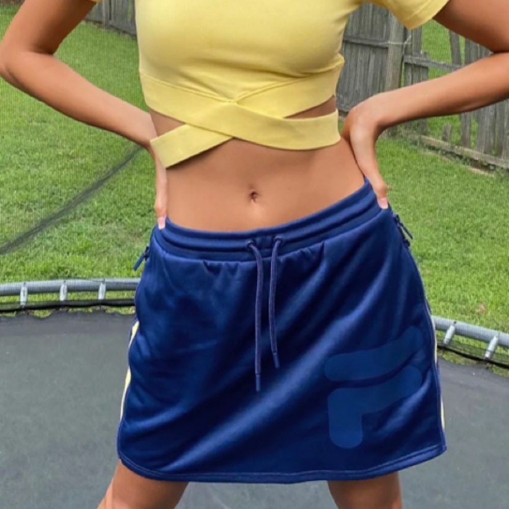 FILA for Urban Outfitters Yatee sporty mini skirt blue size M Tennis Pickleball